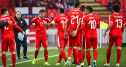 Srbija dobila susjedski derbi, utakmicu obilježio nesportski potez Crnogorca